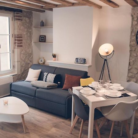 Les Belles Pierres - Hypercentre Apartment Амбоаз Екстериор снимка